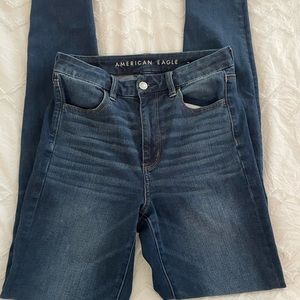 American eagle Curvy super high rise jean